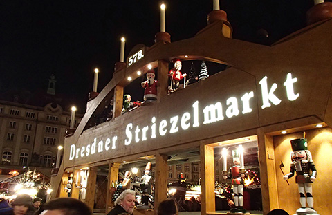Dresdner Striezelmarkt - drezdeński jarmark bożonarodzeniowy