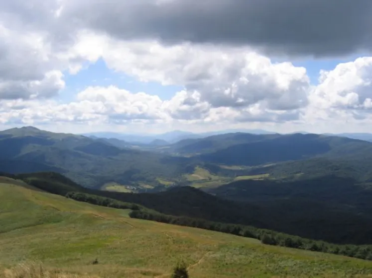 Bieszczady 2007 – Ustrzyki G. – Połonina Caryńska – Połonina Wetlińska – 30 07 2007, zdjęcie 21