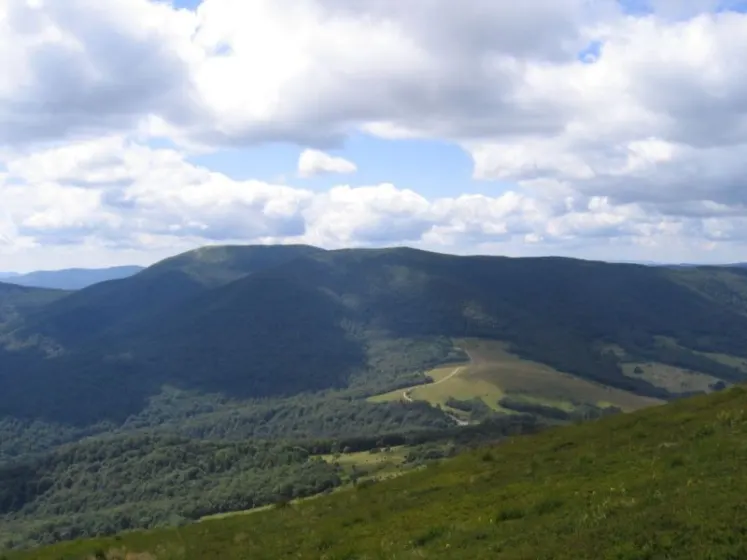Bieszczady 2007 – Ustrzyki G. – Połonina Caryńska – Połonina Wetlińska – 30 07 2007, zdjęcie 35